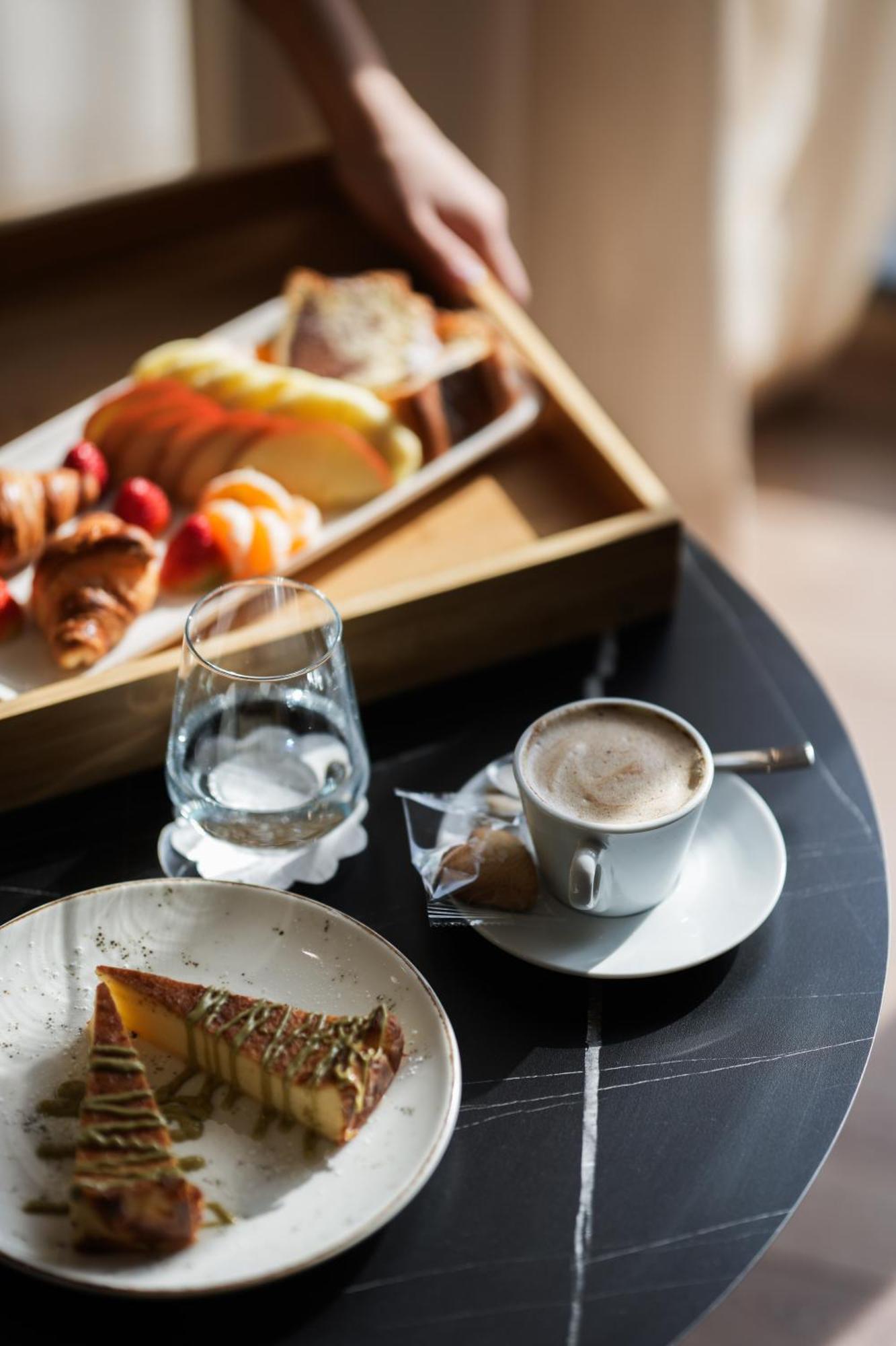 Marinaj Hotel & Spa Тирана Екстер'єр фото